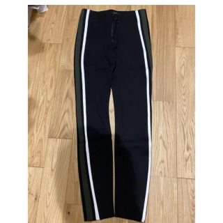 ザラ(ZARA)のZARA レギンス　xs(レギンス/スパッツ)