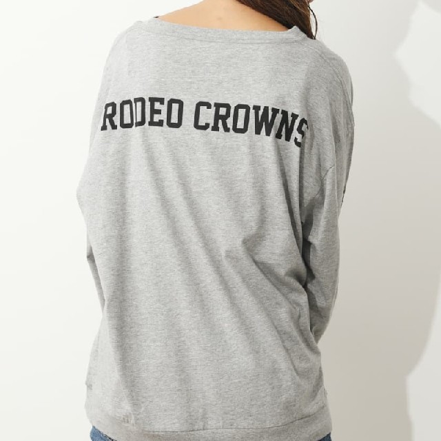 RODEO CROWNS WIDE BOWL(ロデオクラウンズワイドボウル)の最新グレー Champion×RODEOCROWNS最新コラボ♪ロンT特別価格！ レディースのトップス(Tシャツ(長袖/七分))の商品写真