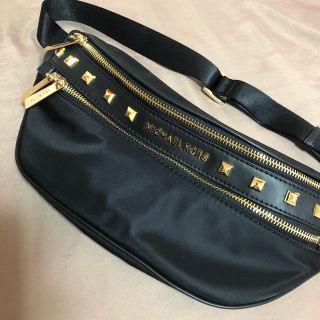 マイケルコース(Michael Kors)のMICHAEL KORS ボディバック ウエストポーチ(ボディバッグ/ウエストポーチ)