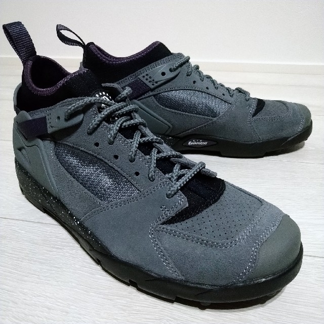 NIKE ACG AIR REVADERCHI ナイキ　リバデルチ　NORTH