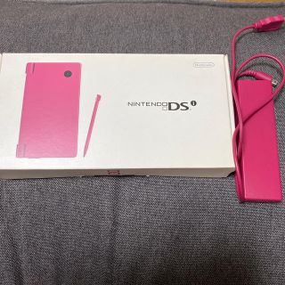 ニンテンドウ(任天堂)の  DS 本体 ニンテンドー DSI PINK &充電器　最終価格(携帯用ゲーム機本体)