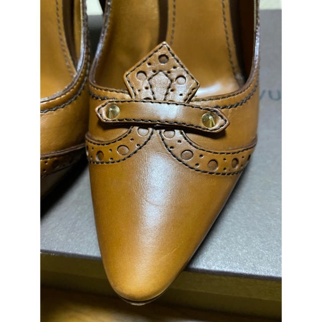 LOUIS VUITTON(ルイヴィトン)のLOUIS VUITTON パンプス レディースの靴/シューズ(ハイヒール/パンプス)の商品写真