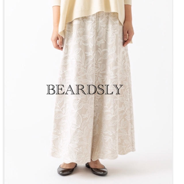 BEARDSLEY(ビアズリー)の10月12日まで＊限定値引き＊ビアズリー＊ウエストリブ刺繍バギーパンツ レディースのパンツ(バギーパンツ)の商品写真