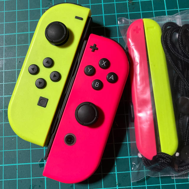 joy con プラス　joy con ストラップ　ネオンピンク　ネオンイエロー