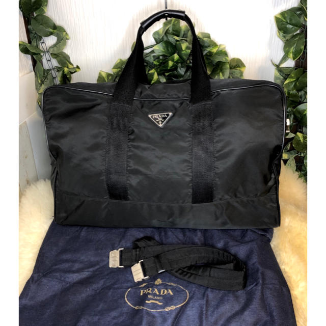 ナイロン付属品⭐️PRADA プラダ　折りたたみボストンバッグ　ストラップ付き♪⭐️