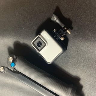 ゴープロ(GoPro)のGoPro Hero7silver(ビデオカメラ)