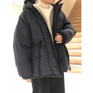 サンシー(SUNSEA)のuru Tokyo  即完　18aw down jacket (ダウンジャケット)