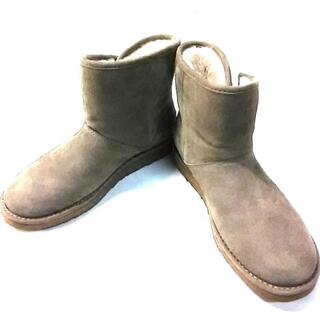 ugg 1019631