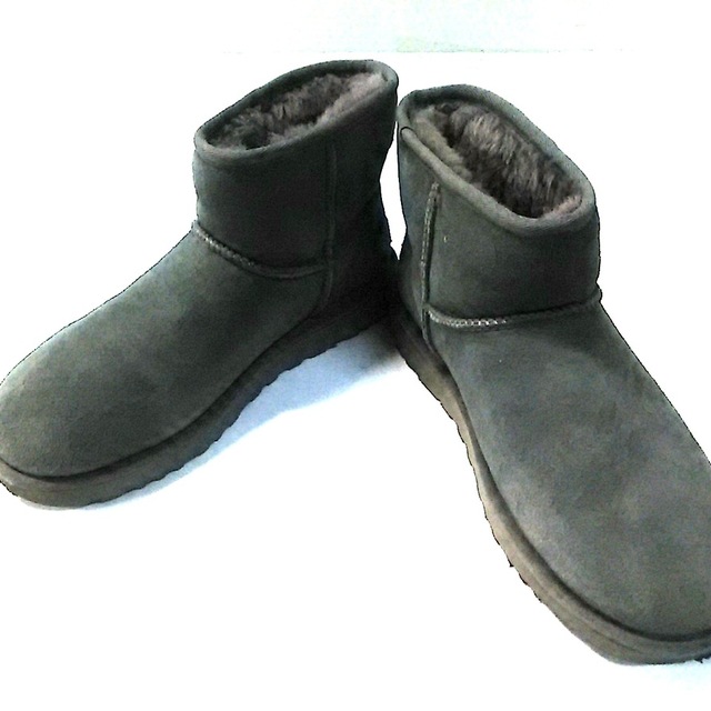 UGG(アグ)のアグ ショートブーツ レディース グレー レディースの靴/シューズ(ブーツ)の商品写真