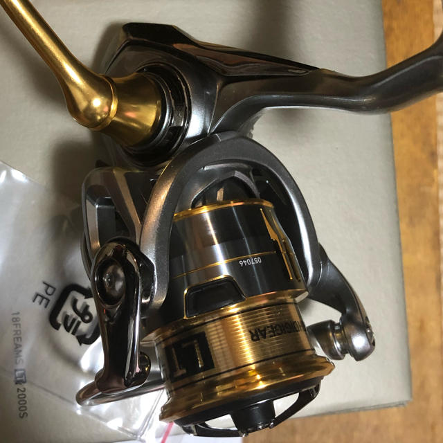 ダイワ フリームスLT 2000S未使用品 ダイワ フリームスLT 2000S未使用品