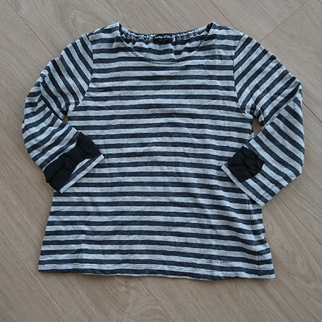 BeBe(ベベ)のBeBe カットソー 150 キッズ/ベビー/マタニティのキッズ服女の子用(90cm~)(Tシャツ/カットソー)の商品写真