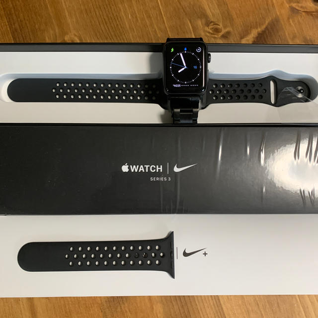 Apple Watch series3 42mm スペースグレー