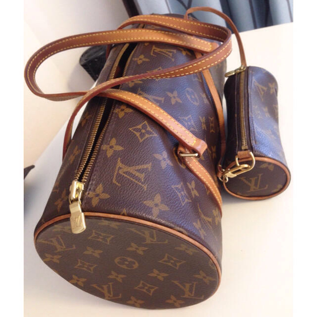 LOUIS VUITTON - 訳あり•ルイヴィトンバッグ パピヨン30の通販 by