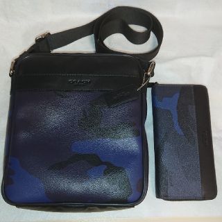 (美品) COACH ブルー迷彩ショルダーバッグ&長財布セット(長財布)