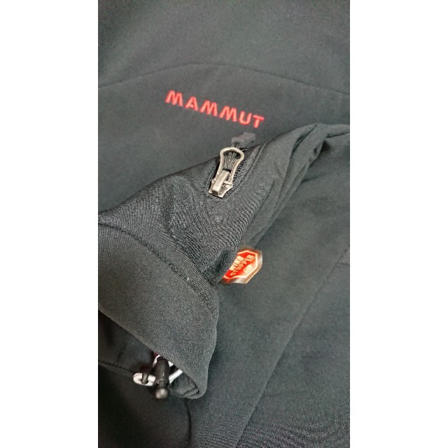 Mammut(マムート)の★ことり様専用★MAMMUTマムートwindstopperフードジャケット スポーツ/アウトドアのアウトドア(登山用品)の商品写真