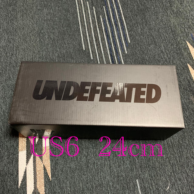 undefeated 5 STRIKE SLIDE