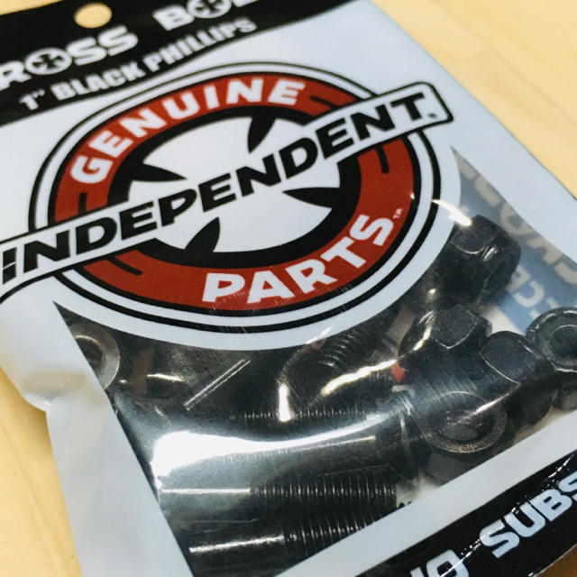 INDEPENDENT(インディペンデント)のスケボー　ビス　INDEPENDENT インディー  ビス　ナット　セット スポーツ/アウトドアのスポーツ/アウトドア その他(スケートボード)の商品写真