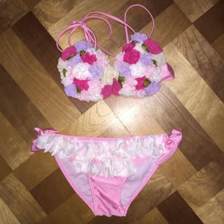 大幅値下げ！花びらビキニ👙🌺(水着)