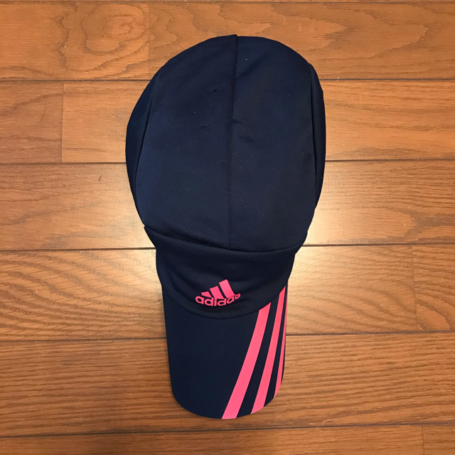 adidas(アディダス)のアディダス　キャップ スポーツ/アウトドアのスポーツ/アウトドア その他(その他)の商品写真