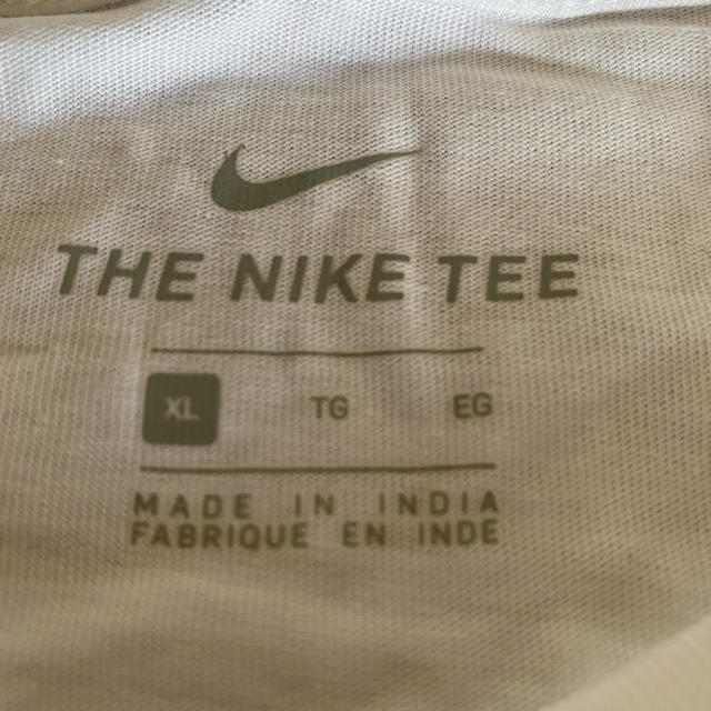 NIKE(ナイキ)のセール！ナイキ　Tシャツ　新品　airmax  メンズのトップス(Tシャツ/カットソー(半袖/袖なし))の商品写真