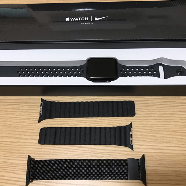 Apple Watch Nike+ Series 3（GPSモデル）- 42mm