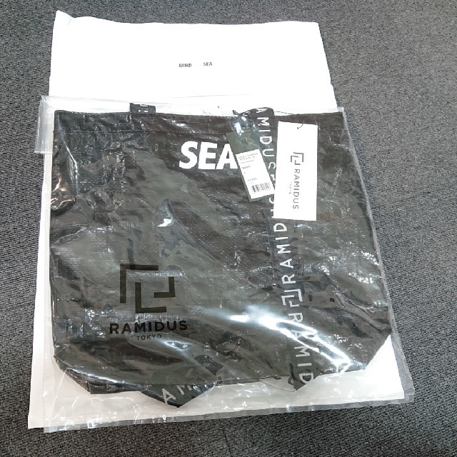 SEA(シー)のWIND AND SEA×RAMIDUS トートバッグ Mサイズ メンズのバッグ(トートバッグ)の商品写真