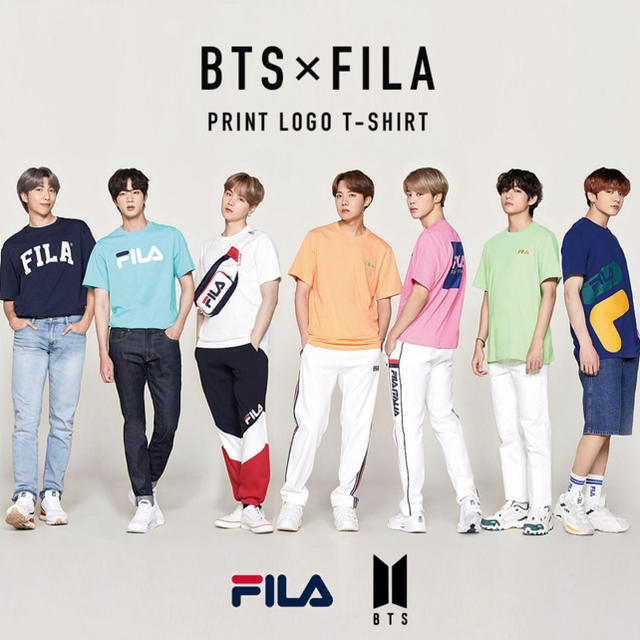 新品未使用★FILA×BTSコラボTシャツ・ジョングク着用 ネイビー