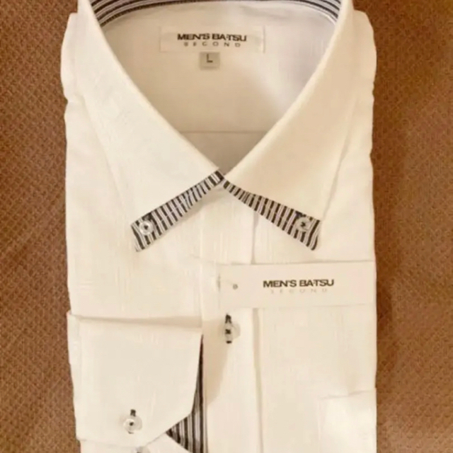 BA-TSU(バツ)の【はしごだか様専用】MENS-BATSU ワイシャツ　2枚セット メンズのトップス(シャツ)の商品写真