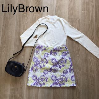 リリーブラウン(Lily Brown)の【新品未使用】Lily Brown花柄スカート(ミニスカート)