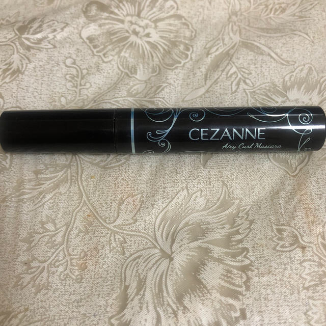 CEZANNE（セザンヌ化粧品）(セザンヌケショウヒン)のセザンヌ エアリーカールマスカラ ブラック(7g) コスメ/美容のベースメイク/化粧品(マスカラ)の商品写真