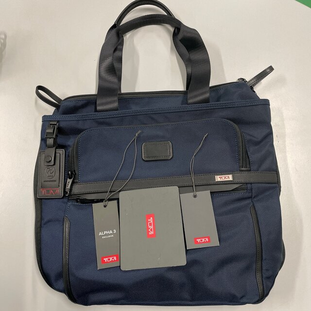 TUMI(トゥミ)のtumi ×JALアルファ3 エクスパンダブルトート メンズのバッグ(ビジネスバッグ)の商品写真