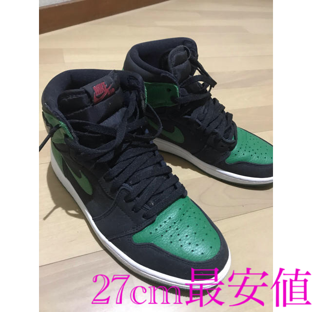 NIKE(ナイキ)の《定価以下》NIKE AIR JORDAN 1 HIGH PINEGREEN メンズの靴/シューズ(スニーカー)の商品写真