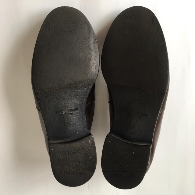 Giorgio Armani(ジョルジオアルマーニ)のジョルジョ アルマーニ 濃茶 コインローファー 25.5cm 除菌・消臭済み メンズの靴/シューズ(ドレス/ビジネス)の商品写真