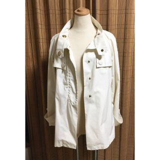 モンクレール 白 スプリングコート(レディース)の通販 22点 | MONCLER モンクレール 白 スプリングコート(レディース)の通販 22点 | MONCLER