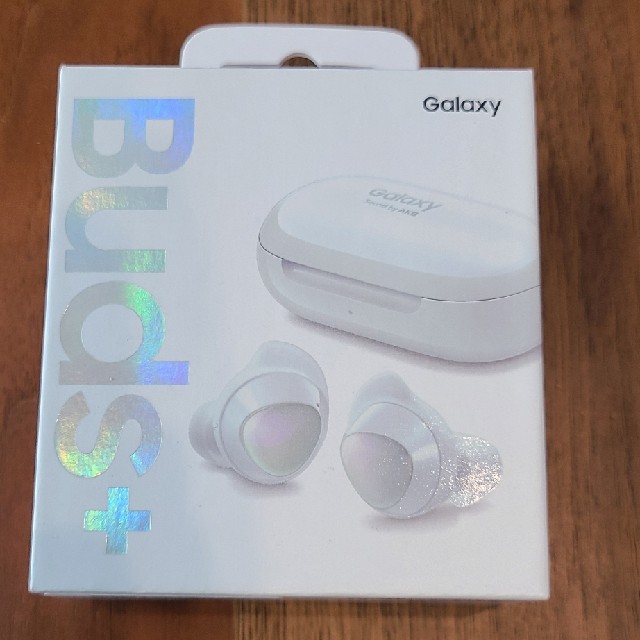 Galaxy(ギャラクシー)のGalaxy Buds+ スマホ/家電/カメラのオーディオ機器(ヘッドフォン/イヤフォン)の商品写真