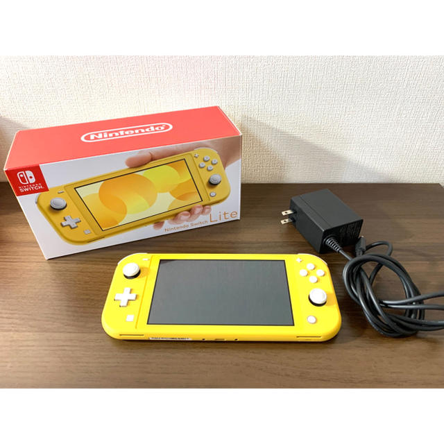 ゲームソフトゲーム機本体Nintendo Switch Lite イエロー