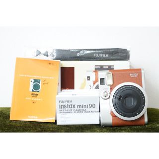 フジフイルム(富士フイルム)のFUJIFILM チェキ instax mini 90 NEO CLASSIC (フィルムカメラ)