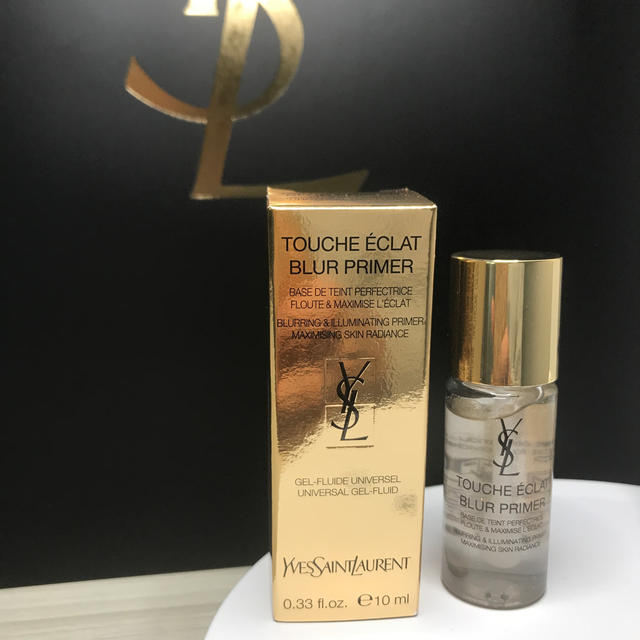 Yves Saint Laurent Beaute(イヴサンローランボーテ)のイヴ・サンローラン 新品 プライマー ラディアント タッチ ブラー 化粧下地 コスメ/美容のベースメイク/化粧品(化粧下地)の商品写真