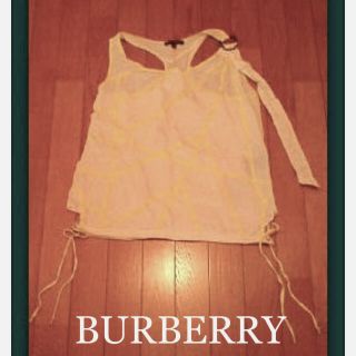 バーバリー(BURBERRY)の送料無料💛希少BURBERRYイタリア製バーバリー女性用デザイナーズトップス(キャミソール)