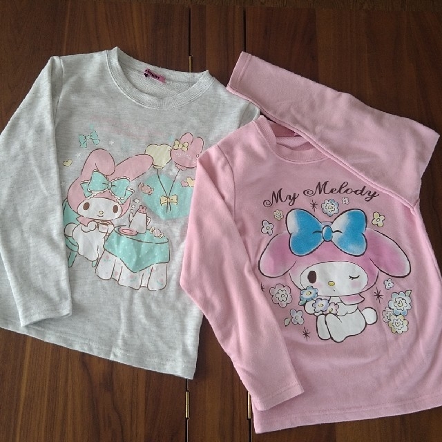 しまむら(シマムラ)の長袖トレーナー　2枚組 キッズ/ベビー/マタニティのキッズ服女の子用(90cm~)(Tシャツ/カットソー)の商品写真