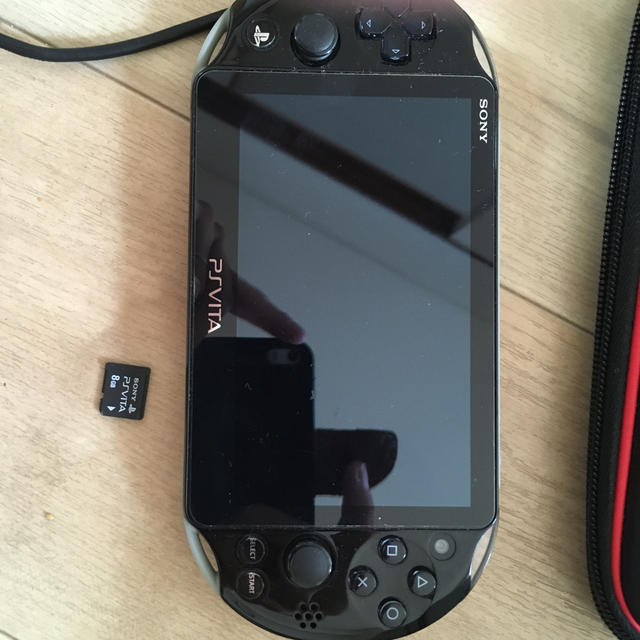 SONY PlayStationVITA 本体  PCH-2000 ZA16 1