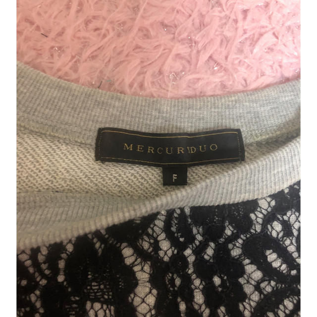 MERCURYDUO(マーキュリーデュオ)のショート丈 七分袖 レース付き トレーナー レディースのトップス(トレーナー/スウェット)の商品写真