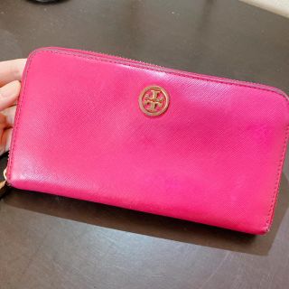 トリーバーチ(Tory Burch)のトリーバーチ　 ラウンドファスナー長財布 レザー　パープル　赤紫(財布)