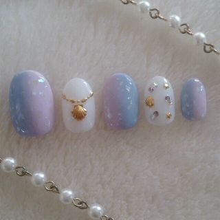 シェル×縦グラデーションnail