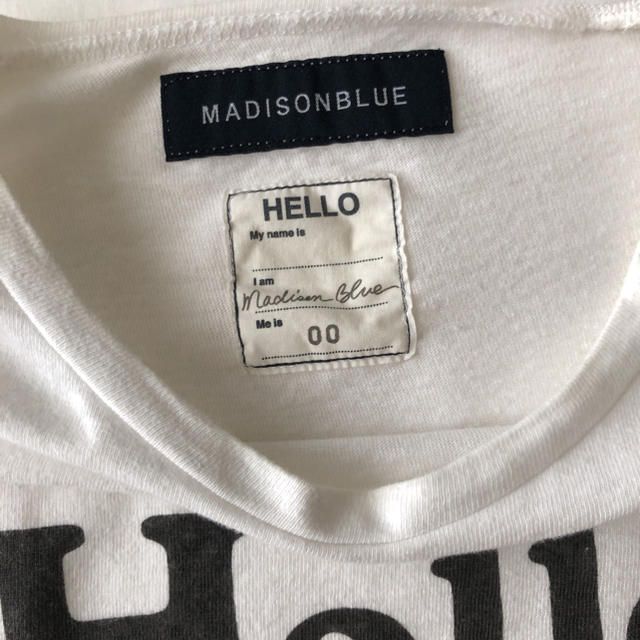 MADISONBLUE(マディソンブルー)のMADISONBLUE マディソンブルー　HELLO Tシャツ レディースのトップス(Tシャツ(半袖/袖なし))の商品写真