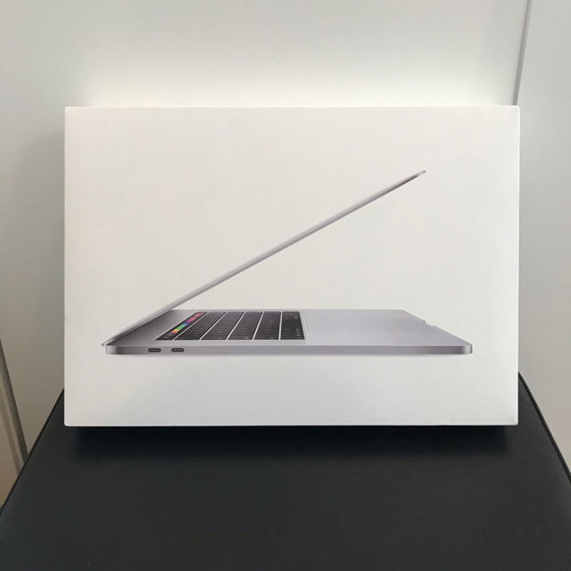 Apple - MacBook Pro 2018 15inch i7 MR962J/A care