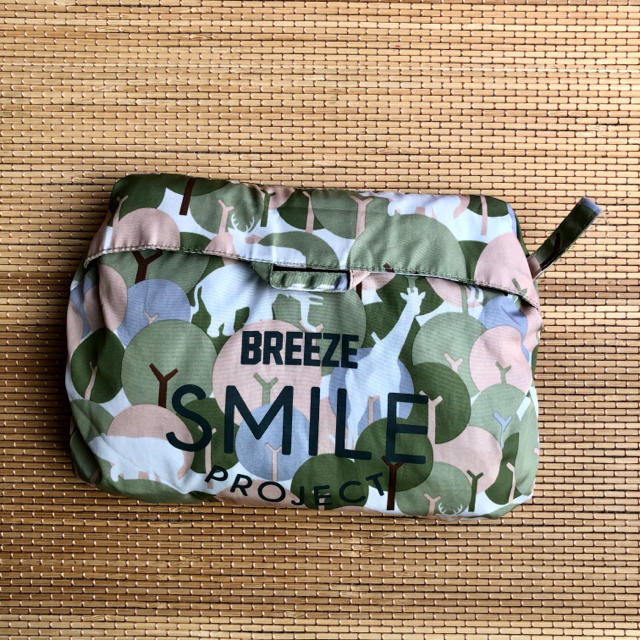 BREEZE(ブリーズ)のBREEZE   ウィンドブレーカー　 キッズ/ベビー/マタニティのキッズ服女の子用(90cm~)(ジャケット/上着)の商品写真