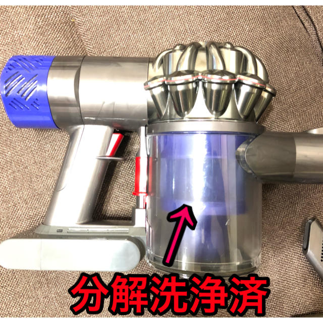 Dyson(ダイソン)のDyson V6 コードレス掃除機　ハンディクリーナー スマホ/家電/カメラの生活家電(掃除機)の商品写真