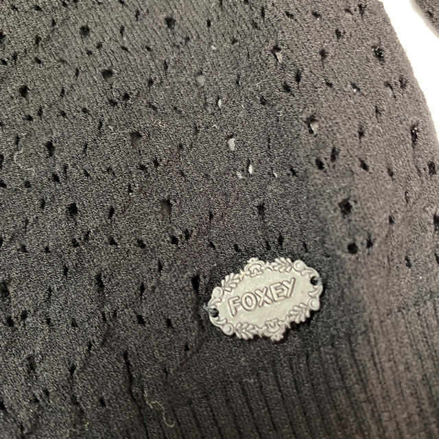 FOXEY(フォクシー)の✨ご専用✨ フォクシー　レーシィ　セーター　ブラック　42 美品 レディースのトップス(ニット/セーター)の商品写真