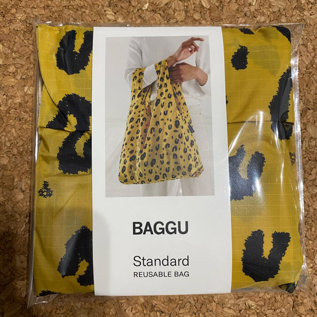 DEUXIEME CLASSE(ドゥーズィエムクラス)のBAGUU バグゥ　バグー　エコバッグ　レオパード　豹柄　 レディースのバッグ(エコバッグ)の商品写真